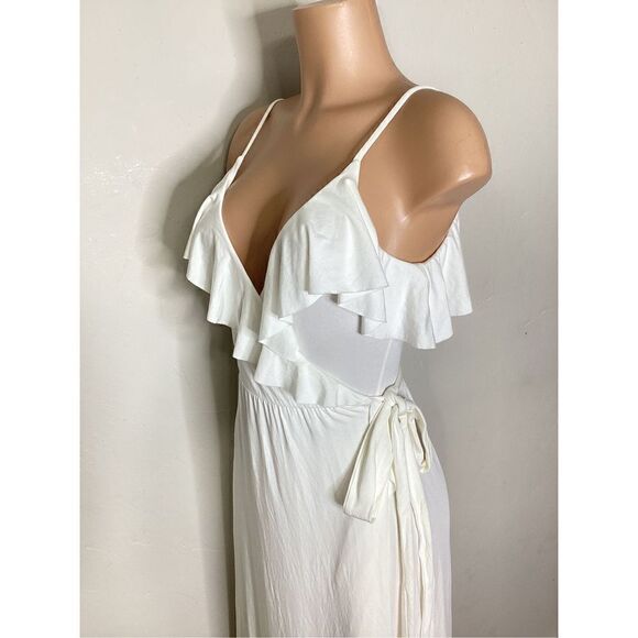 New. Rachel Pally white wrap dress. Medium . Retail $240 - Picture 10 of 15